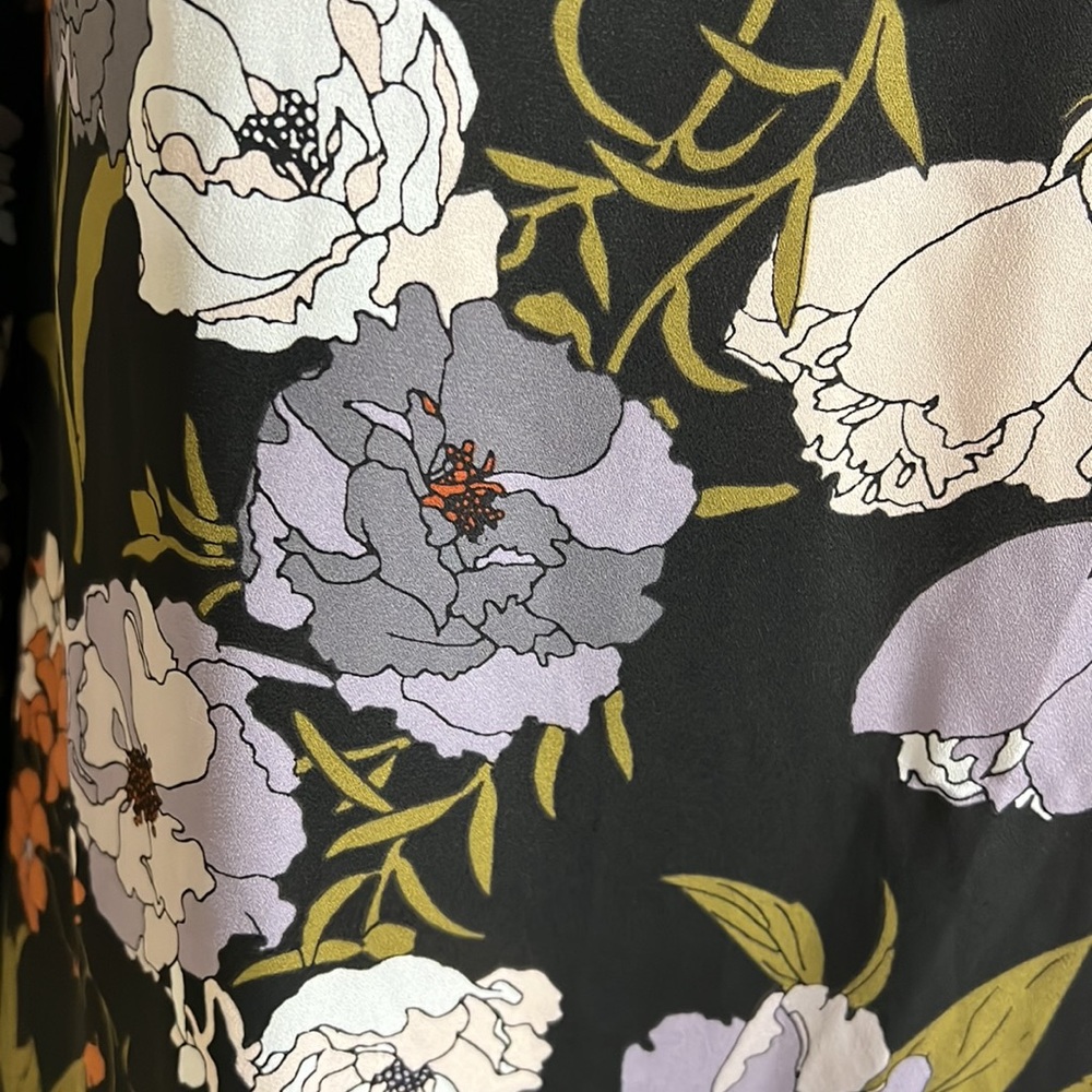 Loft Floral Printed Tie Neck Tunic - Picture 3 of 8
